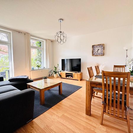 Attraktive Wohnung Im Schoenen Hinterhof Schwerin  Dış mekan fotoğraf